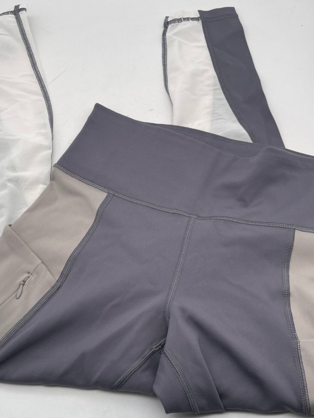 Athleta Small Colorblock Up For Anything 7/8 Mesh Tight Leggings Silver Bells T7
